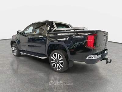 Volkswagen Amarok 3.0 V6 TDI 241 CV 4MOTION aut. Doka Aventura Nero usata Monteforte Irpino
