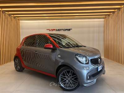 Smart ForFour SMART FORFOUR 1.0 ALLESTIM BRABUS PELLE FULL UNICO PROPRIETARIO Grigio usata Latina