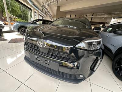 Toyota Yaris Cross style Nero usata Torino