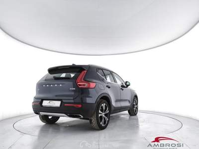 Volvo XC40 D3 AWD Inscription - PER OPERATORI DEL SETTORE Blu/Azzurro usata Corciano