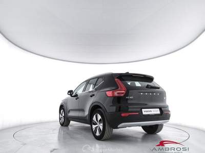 Volvo XC40 T4 Recharge Plug-in Hybrid automatico Essential Nero usata Corciano
