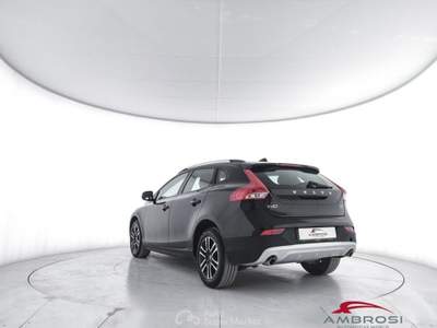 Volvo V40 Cross Country D2 Business Plus Nero usata Corciano