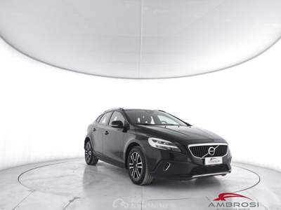 Volvo V40 Cross Country D2 Business Plus Nero usata Corciano