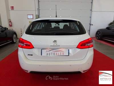 Peugeot 308 308 SW  SW 1.5 NEOPATENTATI Bianco usata Casarsa della Delizia