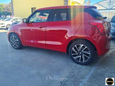 Suzuki Swift 1.2 Hybrid Top Lilla usata Casatisma