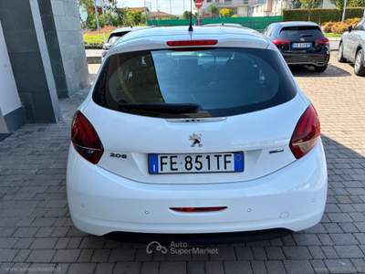 Peugeot 208 208 PureTech 82 5p. Allure usata San Paolo d'Argon