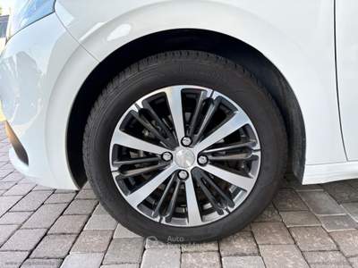 Peugeot 208 208 PureTech 82 5p. Allure usata San Paolo d'Argon