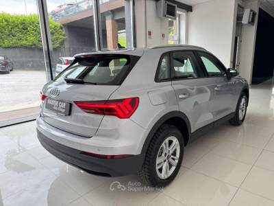 Audi Q3 45 TFSI e S tronic Argento usata Ripalimosani