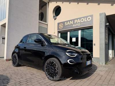 Fiat 500 500 La Prima by Bocelli Berlina 42 kWh Nero usata San Paolo d'Argon