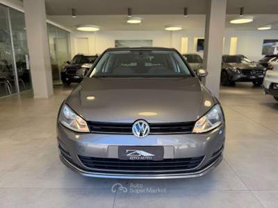 Volkswagen Golf 5p 1.6 tdi Highline 4motion 110cv Grigio usata San Michele Salentino