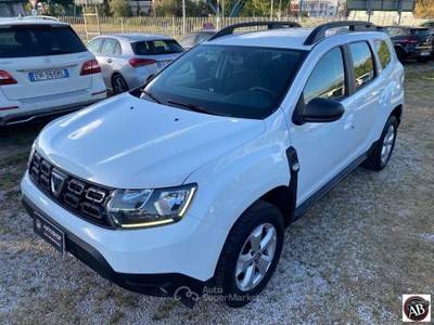 Dacia Duster 1.0 TCe GPL 100 CV 4x2 Comfort Bianco usata Latina