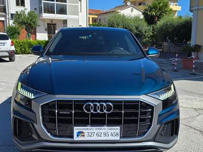 Audi Q8 45 3.0 tdi mhev Sport quattro tiptronic Blu/Azzurro usata Civitanova Marche