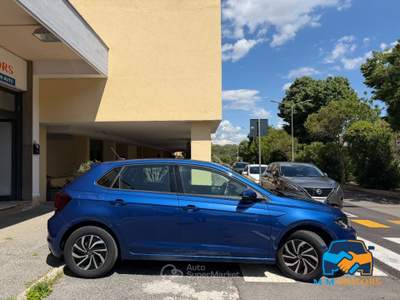 Volkswagen Polo 1.0 tsi Life 95cv Blu/Azzurro usata Pomezia