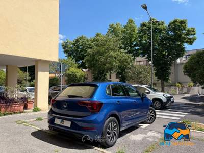 Volkswagen Polo 1.0 tsi Life 95cv Blu/Azzurro usata Pomezia