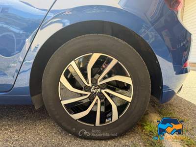Volkswagen Polo 1.0 tsi Life 95cv Blu/Azzurro usata Pomezia