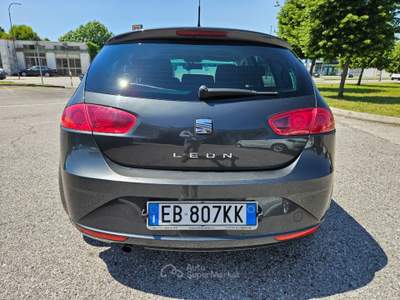 Seat Leon Leon 1.6 tdi cr Sport Grigio usata San Stino di Livenza