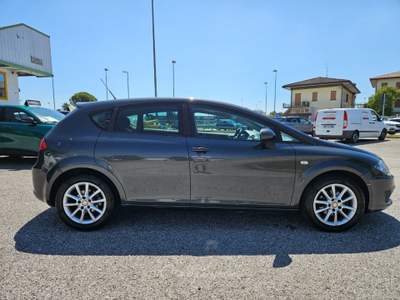 Seat Leon Leon 1.6 tdi cr Sport Grigio usata San Stino di Livenza