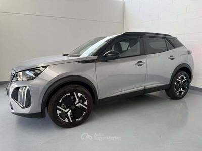 Peugeot 2008 Hybrid 145 e-DCS6 GT (KM 0) Grigio usata Scarmagno