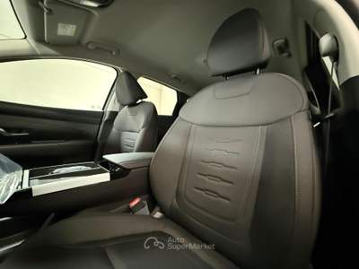 Hyundai Tucson 1.6 crdi 48V Business 2wd dct (KM 0) Grigio usata Scarmagno