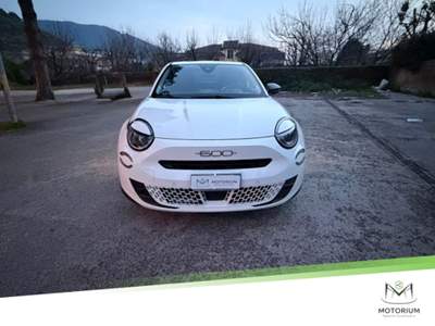 Fiat 600 1.2 hybrid La Prima 110cv auto Bianco usata Santa Maria a Vico
