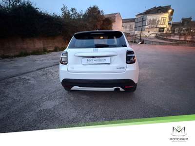 Fiat 600 1.2 hybrid La Prima 110cv auto Bianco usata Santa Maria a Vico