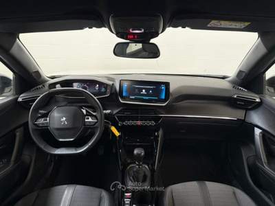 Peugeot 2008 2008 1.2 puretech Allure Pack s&amp;s 130cv Bianco usata Scarmagno