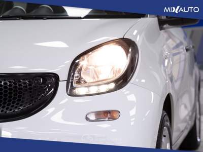 Smart ForFour 1.0 Youngster 71CV Twinamic Bianco usata Latina