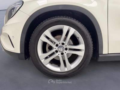 Mercedes-Benz GLA Gla 200 D Automatic Sport Bianco usata Cassola