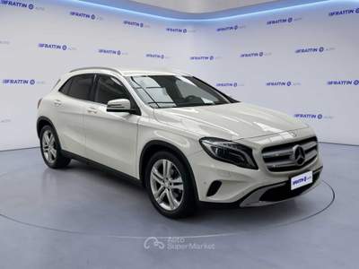 Mercedes-Benz GLA Gla 200 D Automatic Sport Bianco usata Cassola