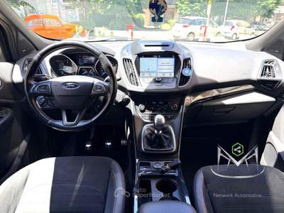 Ford Kuga 1.5 tdci ST-Line s&amp;s 2wd 120cv Grigio usata Rende
