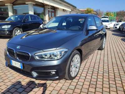 BMW Serie 1 118d 118 d Business Advantage 5p. A/T Grigio usata San Donà di Piave