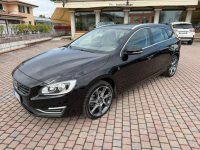 Volvo V60 D2 120CV Ocean Race Nero usata San Donà di Piave