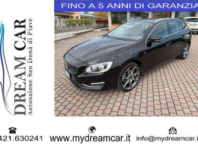 Volvo V60 D2 120CV Ocean Race Nero usata San Donà di Piave