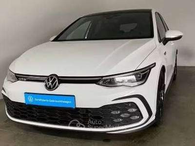 Volkswagen Golf Dsg 200cv 2021 tetto camera 19" vari colori Bianco usata Monte Compatri