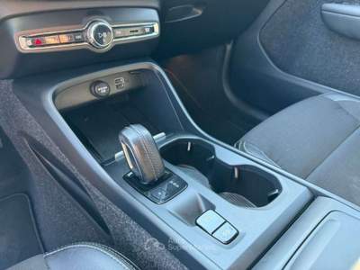 Volvo XC40 D3 150CV Geartronic Momentum Bianco usata San Donà di Piave
