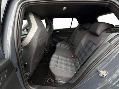 Volkswagen Golf Dsg 200cv 2024 camera Head up 19" vari colori Grigio usata Monte Compatri