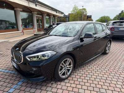 BMW Serie 1 M 118 136CV Pacchetto Msport. Tagliandi ufficiali. Nero usata San Donà di Piave