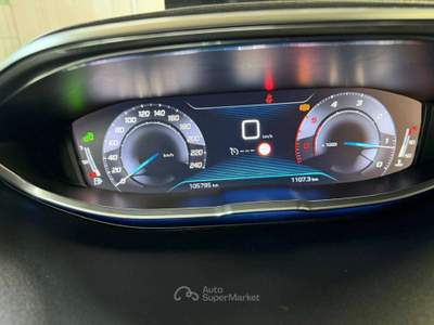 Peugeot 3008 3008 II 2018 1.6 bluehdi Allure s Grigio usata Eboli