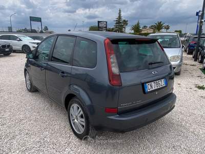 Ford Focus C-Max 1.6 TDCi (110CV) Ghia DIESEL Grigio usata Corato