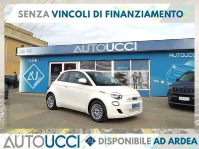 Fiat 500e 3+1 42 kWh Bianco usata Ardea