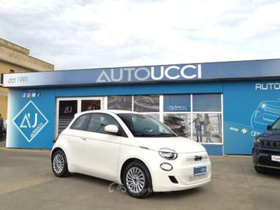 Fiat 500e 3+1 42 kWh Bianco usata Ardea