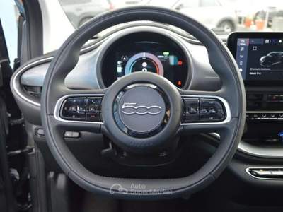 Fiat 500e Cabrio 42 kWh Full Elettric Grigio usata Ardea