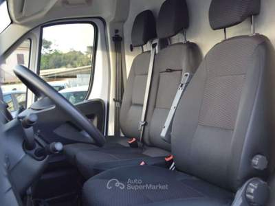 Citroen Jumper 33 2.2 BlueHDi S&S L2-H2 140 Cv Furgone Bianco usata Ardea