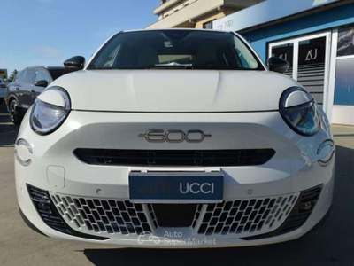 Fiat 600 Hybrid 100 CV DCT La Prima MHEV Bianco usata Ardea