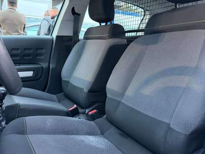 Citroen C3 1.5Hdi 100cv AUTOCARRO 2 POSTI Bianco usata Salerno