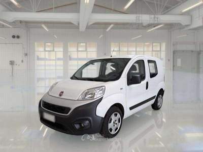 Fiat Fiorino 1.3mjt 95cv AUTOCARRO 4 POSTI Bianco usata Salerno