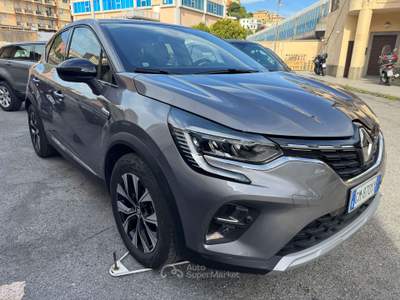 Renault Captur Captur II  1.6 E-Tech full hybrid Engineered 145cv auto Grigio usata Genova