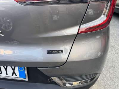 Renault Captur Captur II  1.6 E-Tech full hybrid Engineered 145cv auto Grigio usata Genova