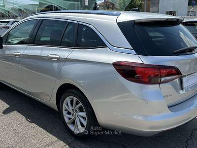 Opel Astra Sports Tourer 1.5 cdti Business Elegance s&s 122cv at9 Argento usata Scorzè
