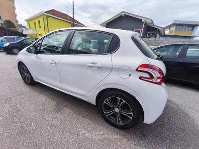 Peugeot 208 5p. GPL Allure Bianco usata BEINASCO